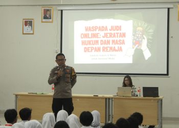 245 Siswa SMAN 35 Ikuti Masa MPLS, Polisi Imbau Agar Waspada Judi Online