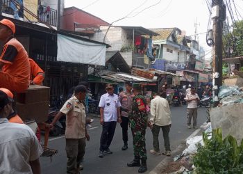 Bhabinkamtibmas dan Tiga Pilar Turun Tangan, Rabu Tertib Disambut Positif Warga