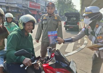 Satlantas Jakpus Sosialisasikan Operasi Patuh Jaya 2025 di TL Galur Johar Baru