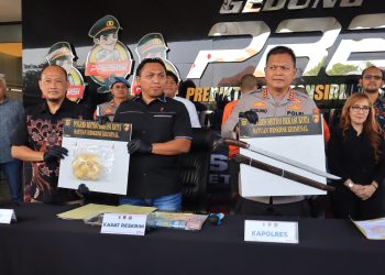 Viral Ancam Pedagang Nanas Pakai Sajam, Pelaku Langsung Diamankan Polres Metro Bekasi Kota