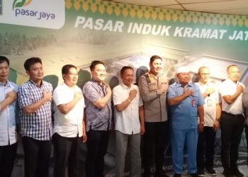 Kapolres Metro Jakarta Timur Kunjungi Pasar Induk Kramatjati, Tekankan Pentingnya Keamanan Sebagai Investasi