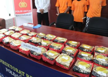 Polisi Gagalkan Penyelundupan 30 Kg Sabu, Tiga Kurir Internasional Ditangkap