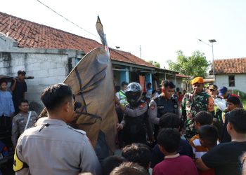 Ciptakan Keamanan Penerbangan Pesawat, Polresta Bandara Soekarno-Hatta Tertibkan Layang-layang
