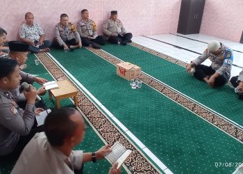 Sejukkan Hati, Personel Polsek Cipayung Gelar Pengajian Rutin Kamis Pagi