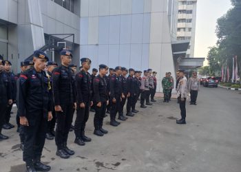 Kanit Binmas Polsek Johar Baru Pimpin Apel Pengamanan Pidato Kenegaraan Presiden di Kantor BPK RI