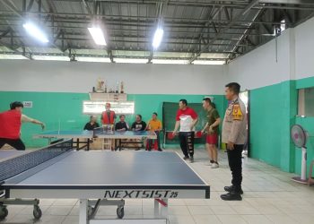 Bhabinkamtibmas Lengkong Karya Sambangi Warga, Pastikan Perayaan HUT RI Aman dan Lancar