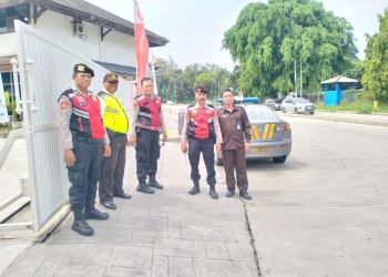 Polsek Makasar Gelar Strong Point, Antisipasi Tawuran dan Gangguan Kamtibmas di Wilayah Stasiun KCIC