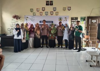 Polsek Cikarang Barat Gelar Police Goes to School di SDN 06 Telaga Asih, Ajak Siswa Lawan Bullying