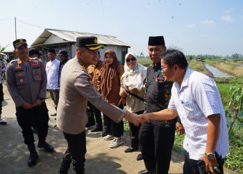 Kapolres Metro Bekasi Tinjau Lahan Penanaman Jagung Dukung Program Ketahanan Pangan di Muara Gembong