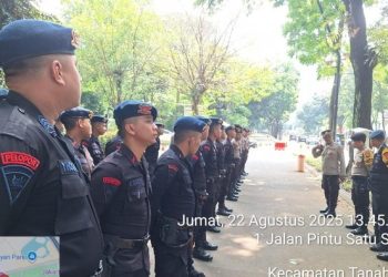 Brimob Polda Metro Amankan Pagelaran Wayang Sabang Merauke di Indonesia Arena