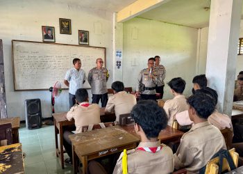 Polsek Kedungwaringin Gelar Program Police Goes to School di SMK Bima Sakti: Membangun Kesadaran Siswa akan Pentingnya Ketertiban dan Kamtibmas