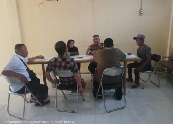Bhabinkamtibmas Polsek Kedungwaringin Jalin Silaturahmi dengan Warga Desa Bojongsari