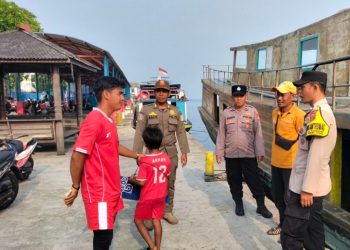 Polsek Kepulauan Seribu Selatan Gelar Patroli Malam Aman Nusa, Warga Diajak Jaga Jakarta Tetap Kondusif