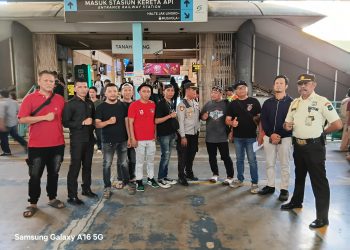 Pedagang JPM Tanah Abang Gelar Aksi Damai, Segel Toko Dibuka, Situasi Kondusif