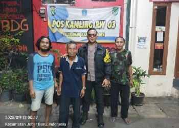 Deteksi Dini Guantibmas, Bhabinkamtibmas Kampung Rawa Sambang Pos Kamling RW 03 Jaga Jakarta Aman