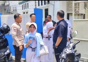 Jaga Jakarta+,  Polisi Gelar Patroli Dialogis Antisipasi Bubar Sekolah di SMK Remaja Pluit