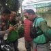 Bhabinkamtibmas Tebet Barat Sambangi Pengemudi Ojol, Sampaikan Himbauan Antisipasi Curanmor
