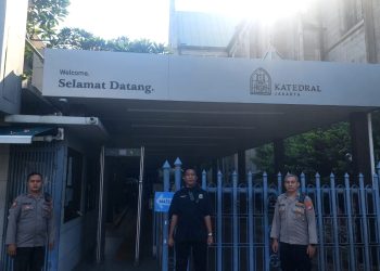 Polsek Sawah Besar Lakukan Pengamanan Giat Misa Minggu di Gereja Katedral