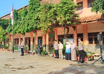 Polsek Setu Laksanakan Police Goes To School Di Smp Plus Al Amin Ciledug