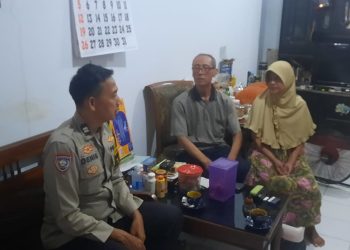 Polsek Metro Tanah Abang Laksanakan Cooling System Sambang Warga di RT 15/16 Kebon Melati