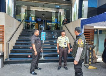 Polisi Sambangi Security Bank BCA, Sampaikan Imbauan Kamtibmas Selalu Jaga Keamanan