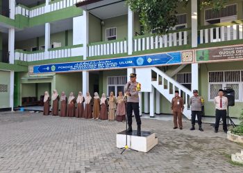 Kapolsek Setu Laksanakan Police Go To School di Pesantren Miftahul Ulum