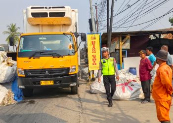 Polsek Kedung Waringin Tangani Insiden Kecelakaan Dump Truck di Jalur Pantura, Arus Lalu Lintas Sempat Tersendat