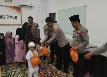 Peduli Anak Yatim: Polsek Cikarang Timur Gelar Doa Bersama Sekaligus Santunan