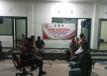 Polsek Cabangbungin Gelar Ngopi Kamtibmas di Desa Jaya Bakti, Wujudkan Kedekatan Polisi dengan Warga