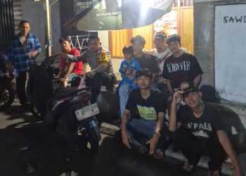 Cegah Tawuran, Bhabinkamtibmas Pondok Gede Ajak Komunitas ‘The Dragon Family’ Jaga Kamtibmas