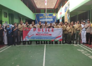 Polsek Kelapa Gading Gelar Program “Police Goes To School” Di Sma Pgri 12 Jakarta