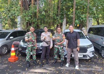 Bhabinkamtibmas dan Babinsa Petojo Selatan Hadiri Pemilihan Ketua FORKI DKI Jakarta di Gedung KONI