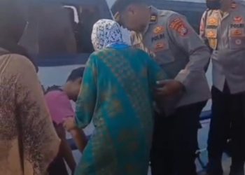Polres Priok Layani & Amankan Akses Wisata Kepulauan Seribu di Dermaga Kali Adem Muara Angke