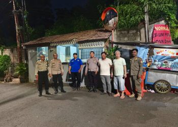 Satkamling Polsek Metro Kebayoran Baru Gelar “Jaga Jakarta” di Kelurahan Petogogan