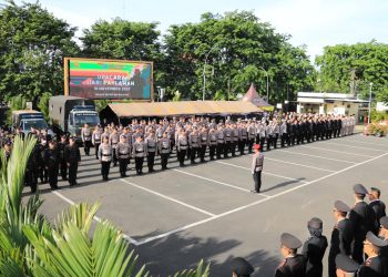 Kapolres Metro Bekasi Kota Tegaskan Amanat Kapolda, Fokus pada Integritas dan Pengabdian Tulus dalam Acara “Hari Pahlawan”