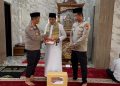 Kapolres Metro Bekasi Gelar Safari Kamtibmas dan Penyerahan Mushaf Al-Qur’an di Masjid Nurul Hidayah Mekarwangi