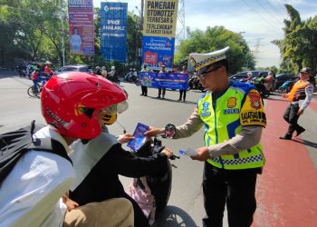 Ops Zebra Jaya 2025: Petugas Edukasi Keselamatan dan Penertiban Humanis di Jakarta Timur