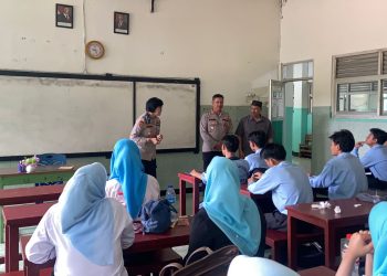 Polsek Jagakarsa Gelar “Police Go To School” di SMK Darussalam: Pembinaan Karakter dan Kesadaran Hukum untuk Pelajar