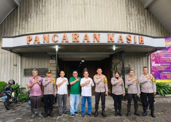 Wakapolres Metro Depok Tinjau Pospam Ops Lilin Jaya 2025 di Wilayah Depok