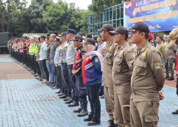 Polres Metro Bekasi Gelar Apel Pergeseran Pasukan Pelayanan Malam Tahun Baru 2026