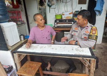 Bhabinkamtibmas Kelurahan Kebon Kacang RW 09 Gelar Sambang Warga untuk Perkuat Keamanan Lingkungan