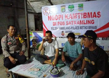 Ngopi Kamtibmas Polsek Tambelang di Desa Sukaraja, Perkuat Kesadaran Warga Jaga Keamanan Lingkungan