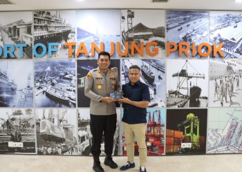 Kapolres Priok Kunjungi Pelindo Regional 2, Bahas Keamanan dan Diskon Penumpukan Barang Selama Nataru 2025–2026