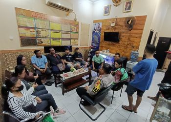 Mediasi Laka Lantas di Mangga Dua Selatan, Polisi Fasilitasi Penyelesaian