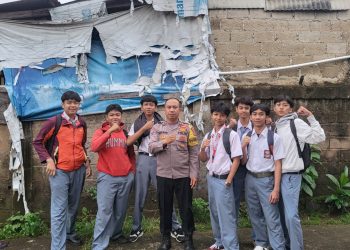 Program CETAR Hadir di Pondok Cabe Udik, Bhabinkamtibmas Beri Edukasi Positif kepada Pelajar