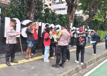 Polsek Metro Menteng Amankan Aksi Unras PP AGRA di Plaza Sinarmasland, Situasi Kondusif