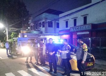 Polsek Koja Gelar Patroli KRYD, Remaja Bersenjata Tajam dan Miras Berhasil Diamankan