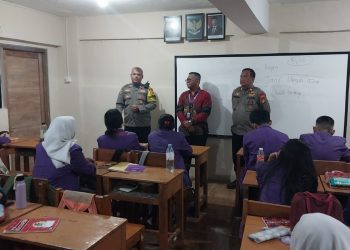 Polsek Pademangan Gelar Police Go To School, Tanamkan Anti Tawuran, Narkoba, dan Bijak Bermedsos