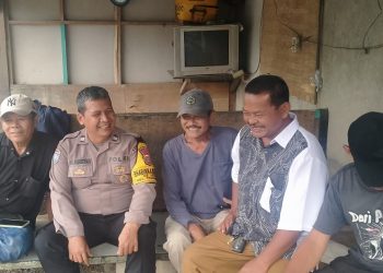 Program Jaga Jakarta+, Bhabinkamtibmas Desa Jatake Ajak Warga Aktifkan Siskamling dan Perkuat Kamtibmas