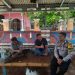 Bhabinkamtibmas Pulau Lancang Ajak Warga Jaga Kamtibmas dan Sosialisasikan Layanan 110